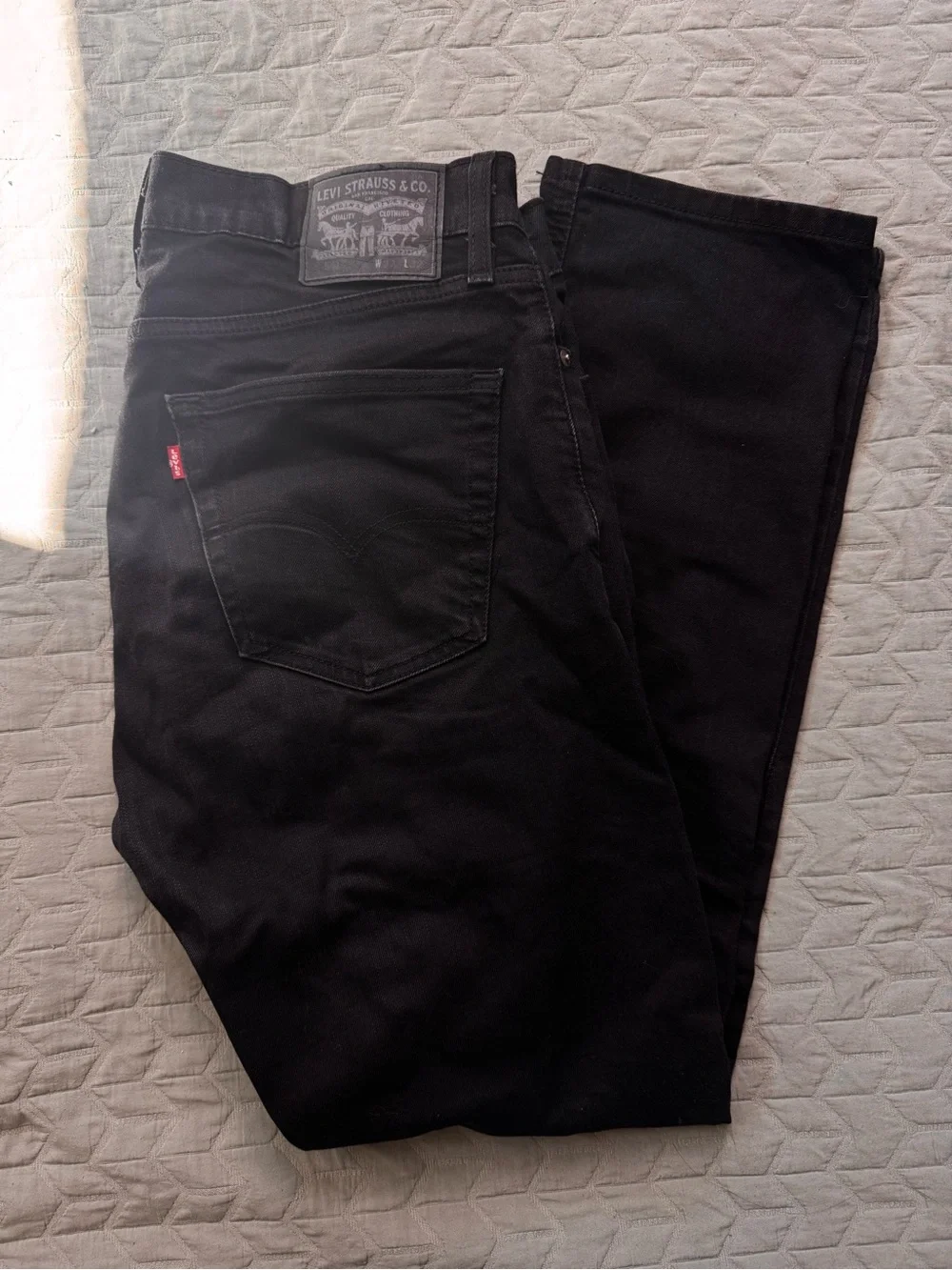Levi's Men's Black Straight Leg Jeans 32 x 32